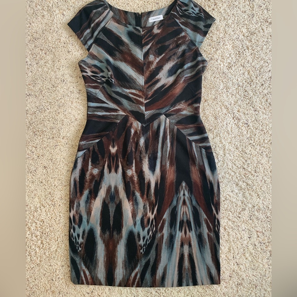 Calvin Klein Sheath dress